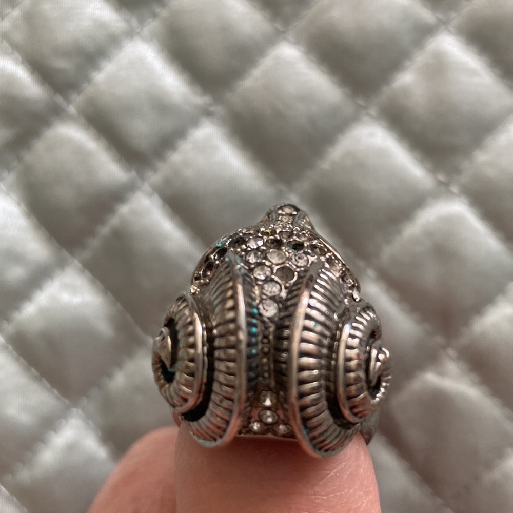 Large Chunky Ram's Head Silver Ring - image 5